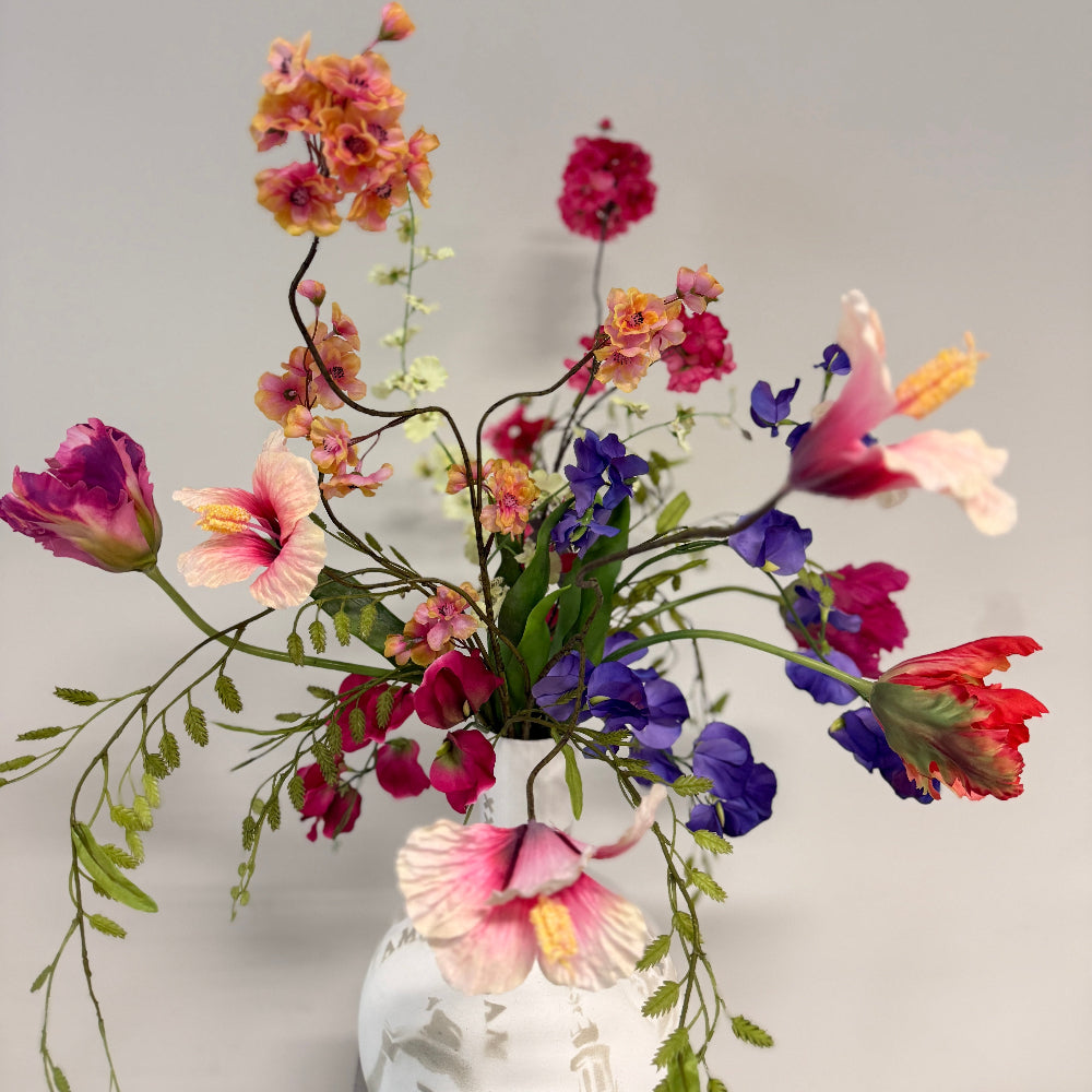 Bovenzicht van boeket Purple Glory in gemengde kleuren