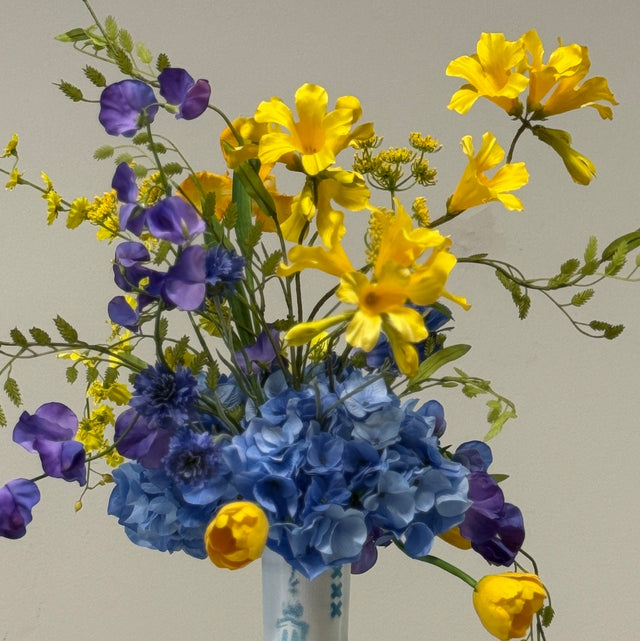 zijden kunstbloemen boeket in de kleuren blauw en geel